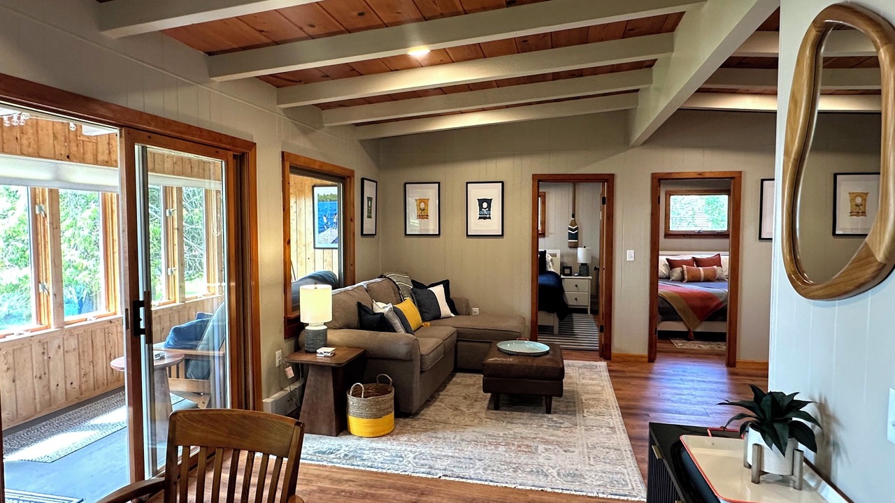 Photo of Livingroom in Blaney Park