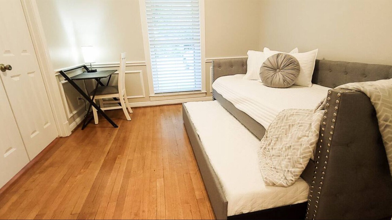 Photo of Bedroom in Southeast Houston