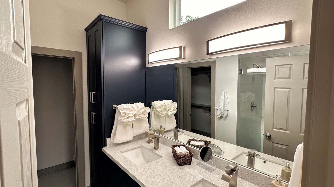 Photo of Bathroom in Spring Branch West