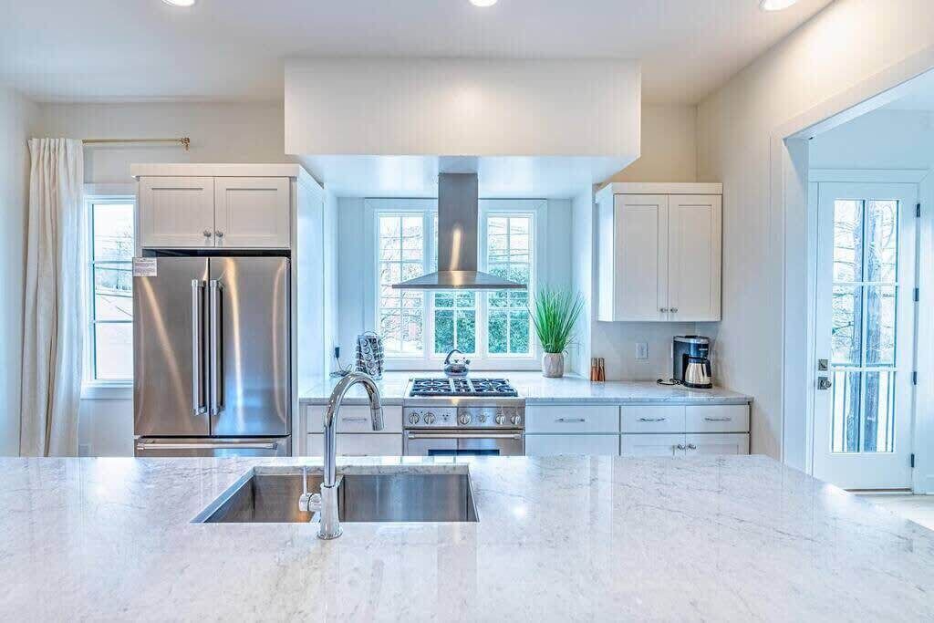Photo of Kitchen in Hillsboro West End