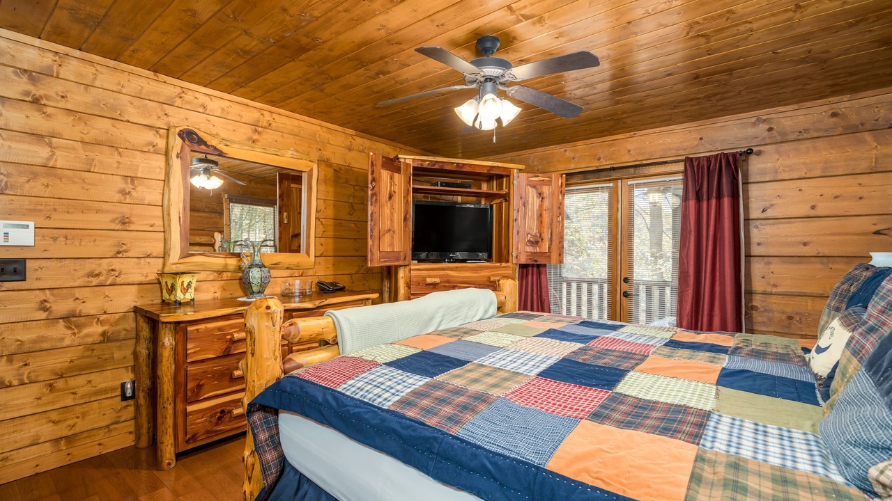 Photo of Bedroom in Ellijay
