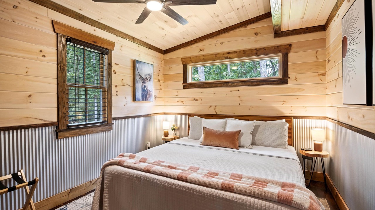 Photo of Others in Rising Fawn