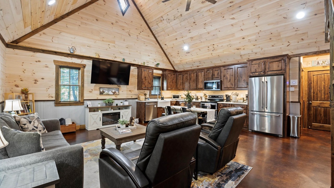 Photo of Others in Rising Fawn