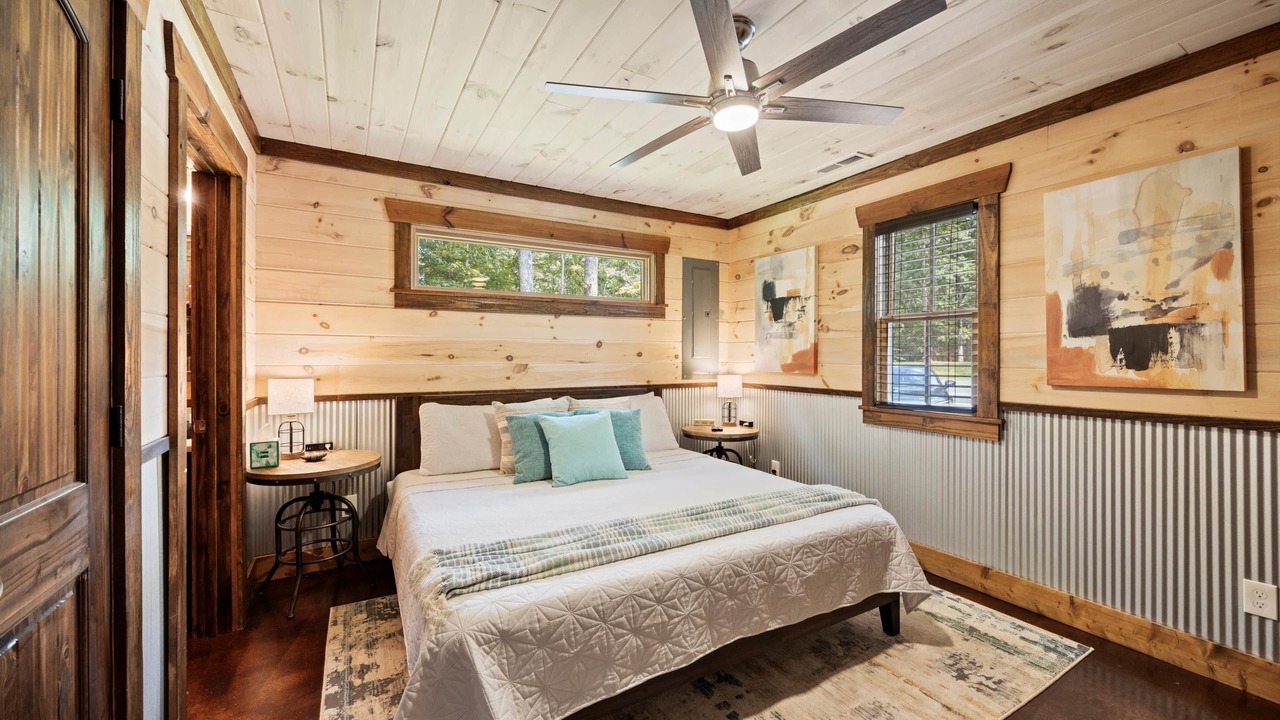 Photo of Others in Rising Fawn