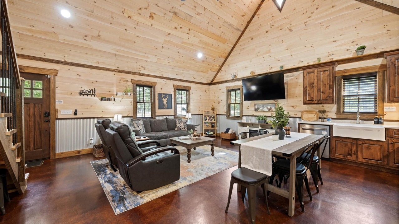 Photo of Others in Rising Fawn