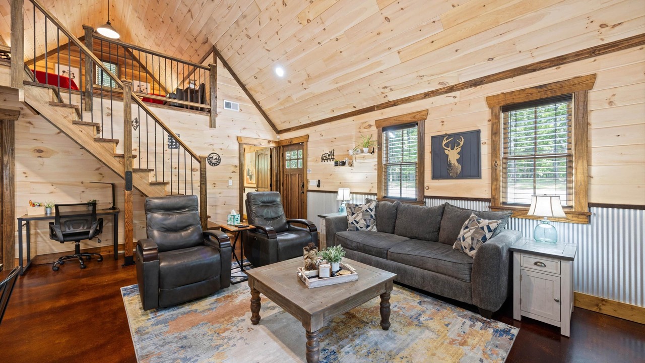 Photo of Others in Rising Fawn