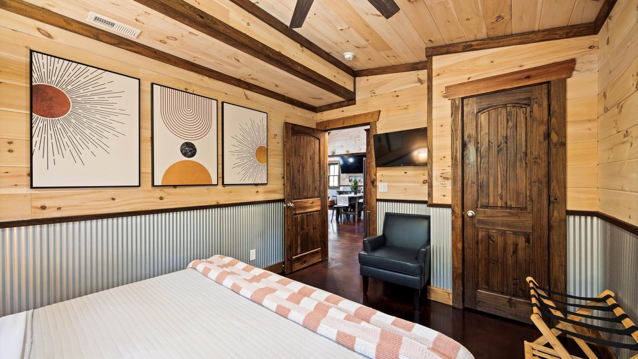 Photo of Others in Rising Fawn