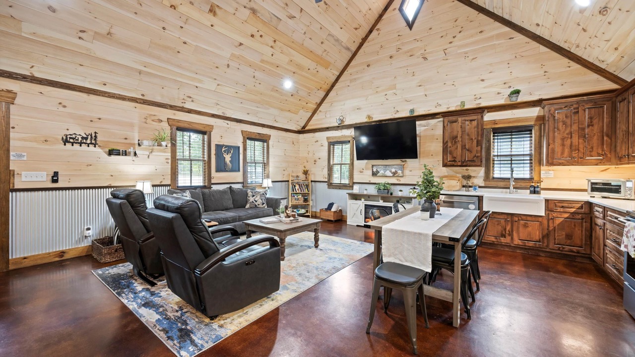 Photo of Others in Rising Fawn