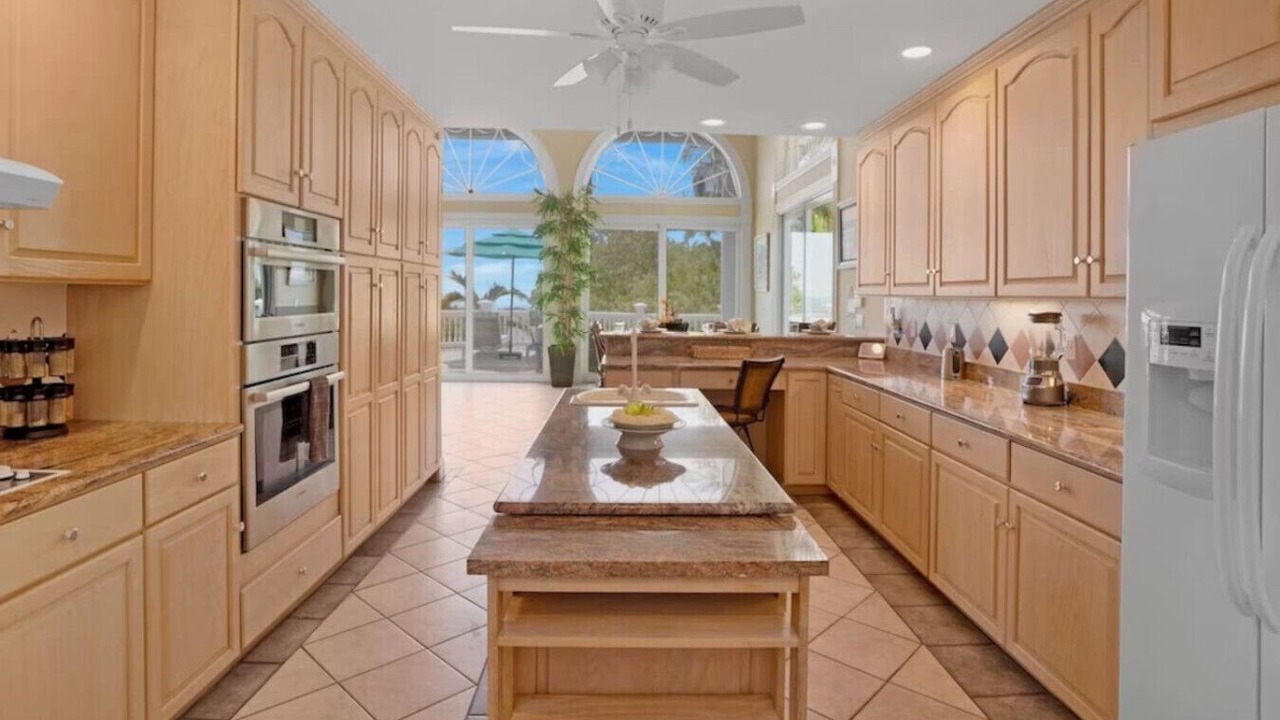 Photo of Kitchen in Sugarloaf Key