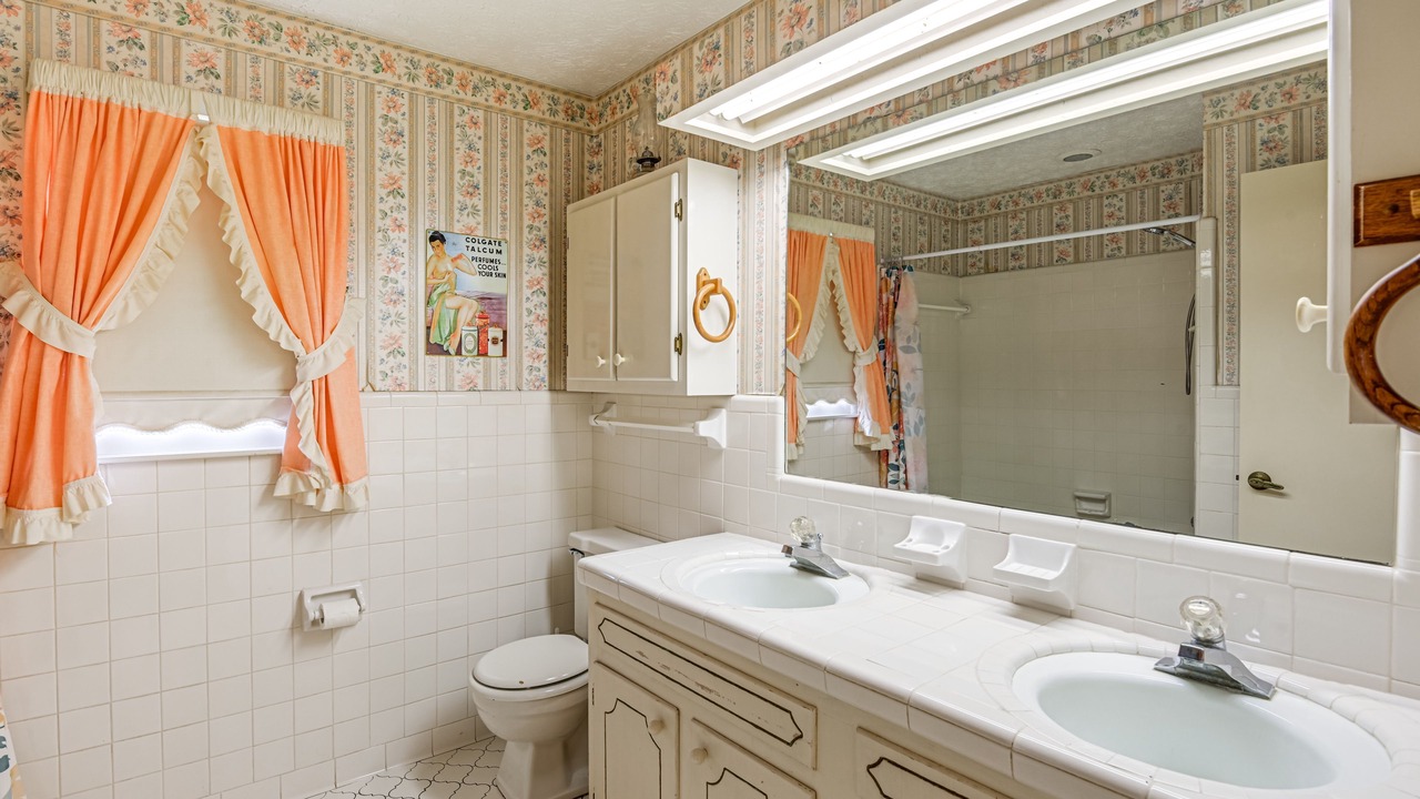 Photo of Bathroom in Nunnelly