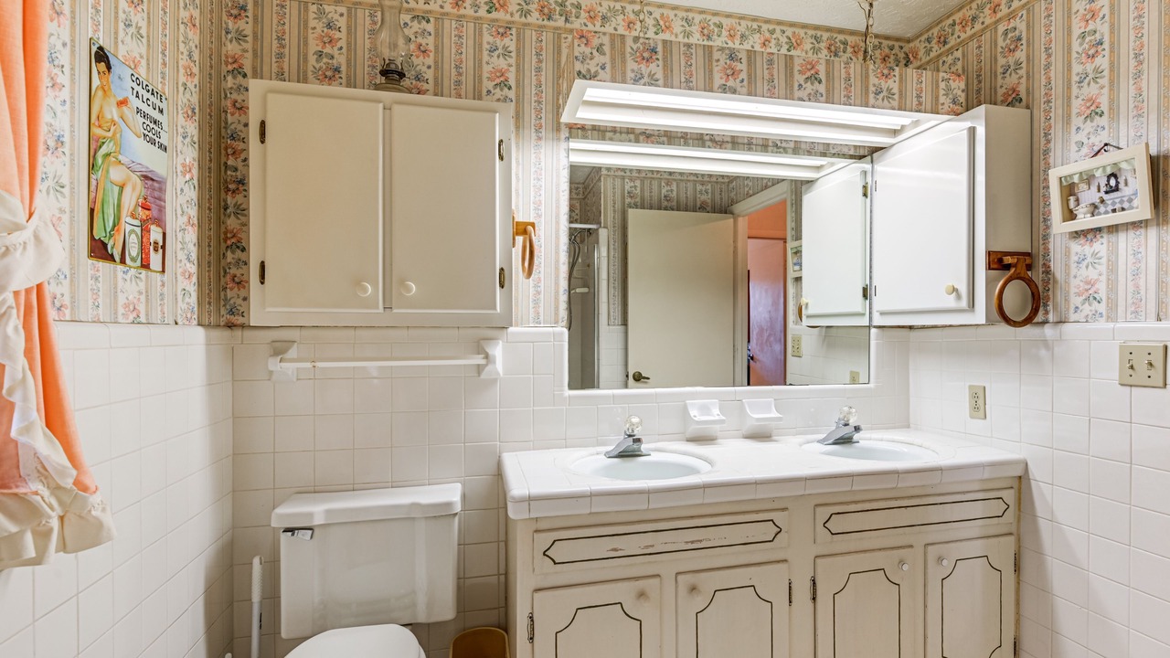 Photo of Bathroom in Nunnelly