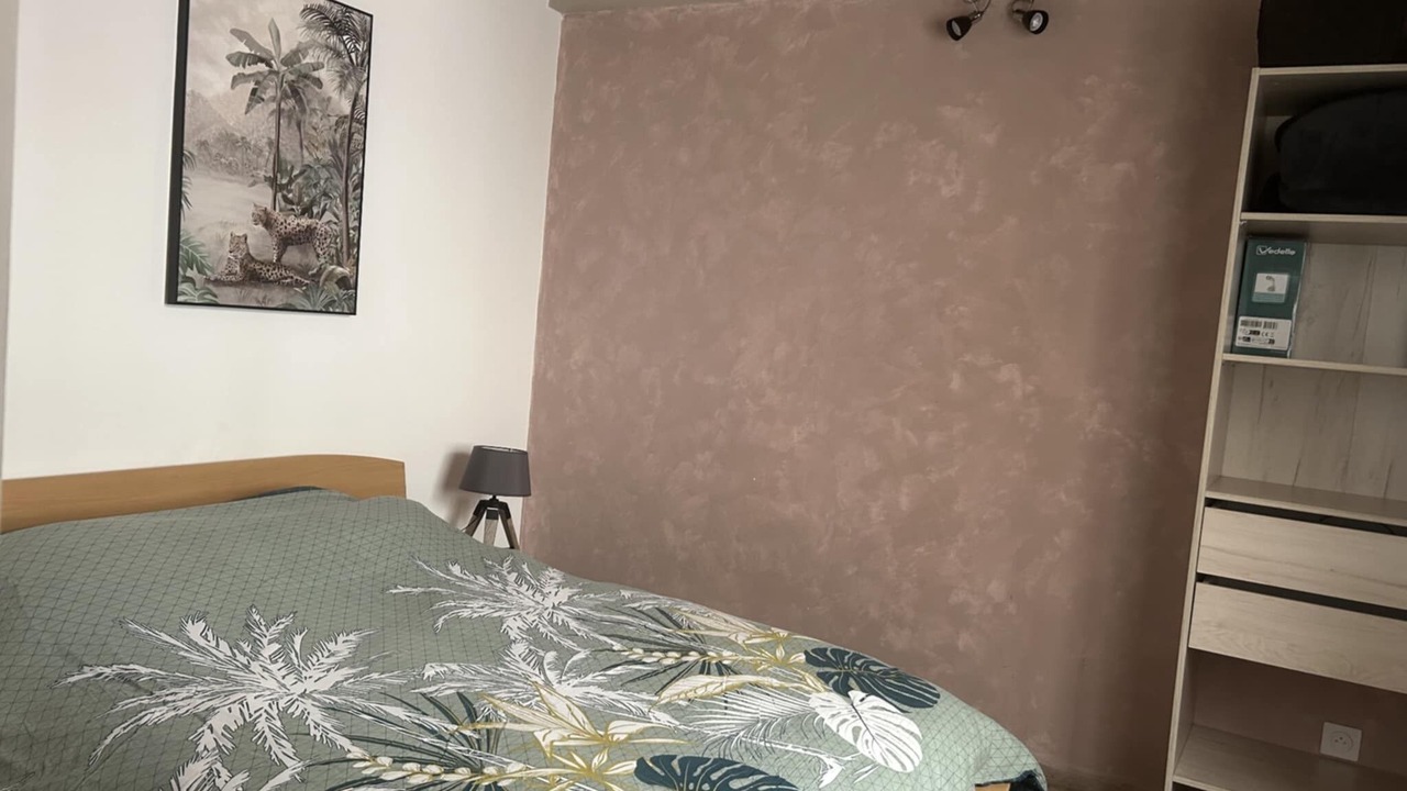 Photo of Bedroom in Saint-Julien-en-Saint-Alban