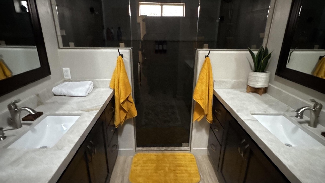 Photo of Bathroom in Parker Strip