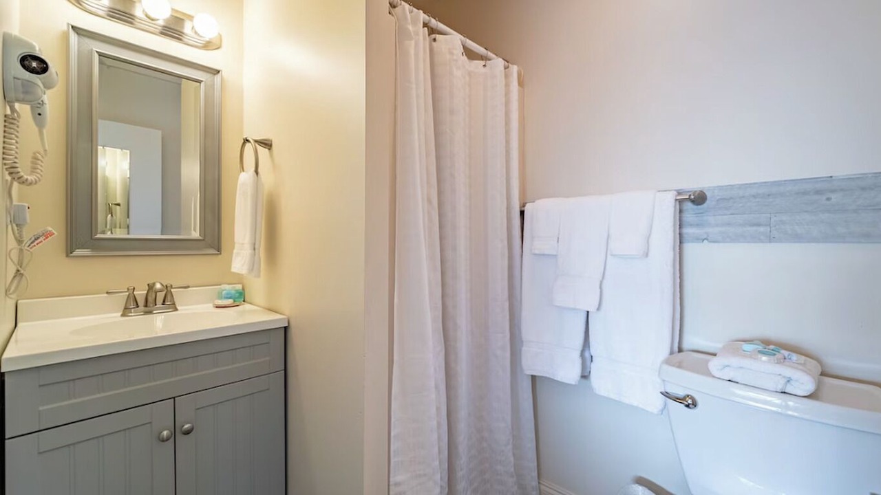 Photo of Bathroom in Rehoboth Beach