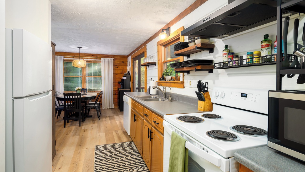 Photo of Kitchen in Pine Mountain