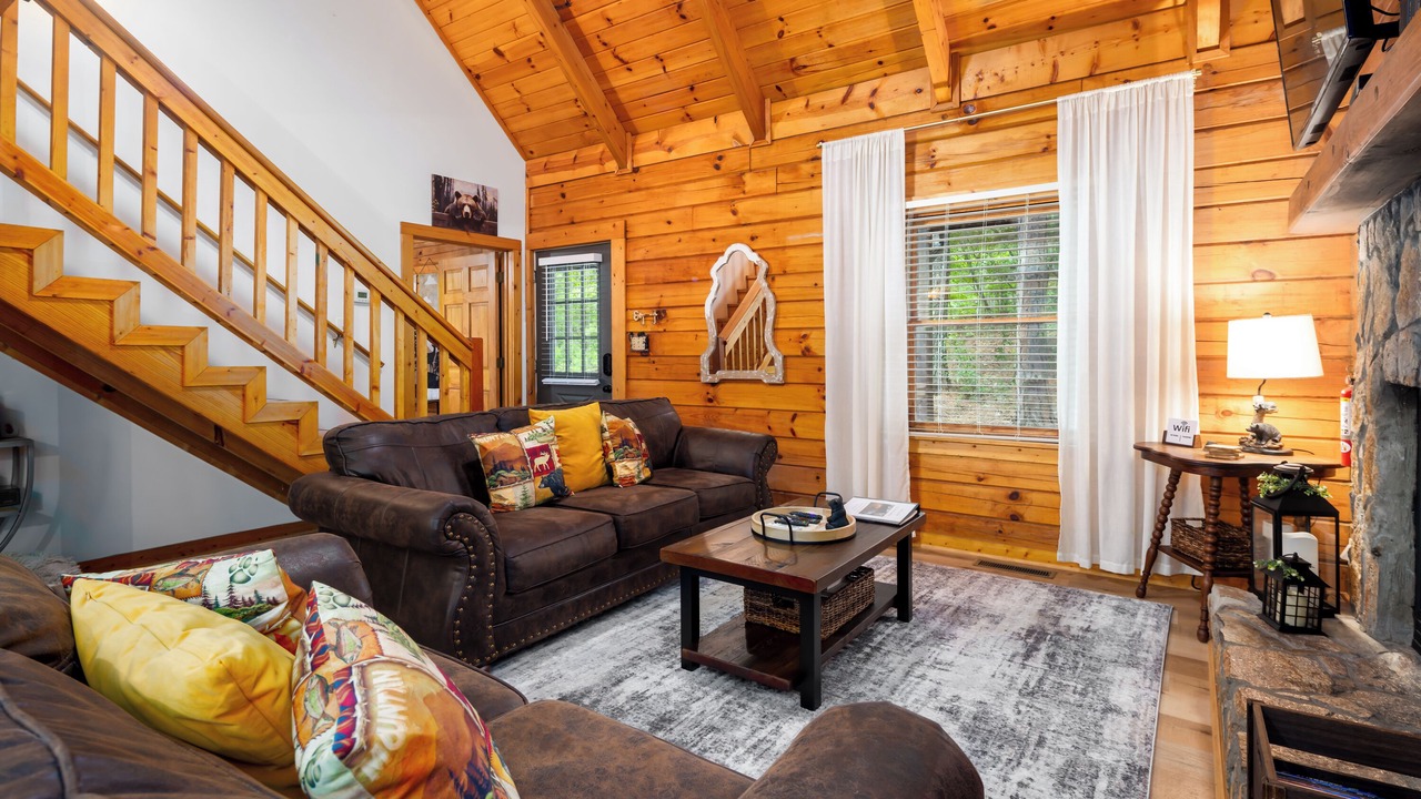 Photo of Livingroom in Pine Mountain