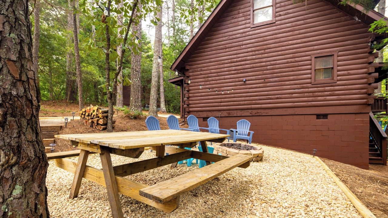 Photo of Outdoor in Pine Mountain