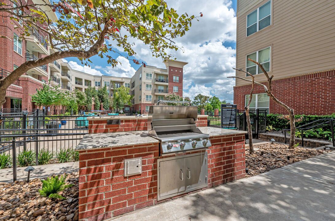Photo of Patio Balcony in South Main