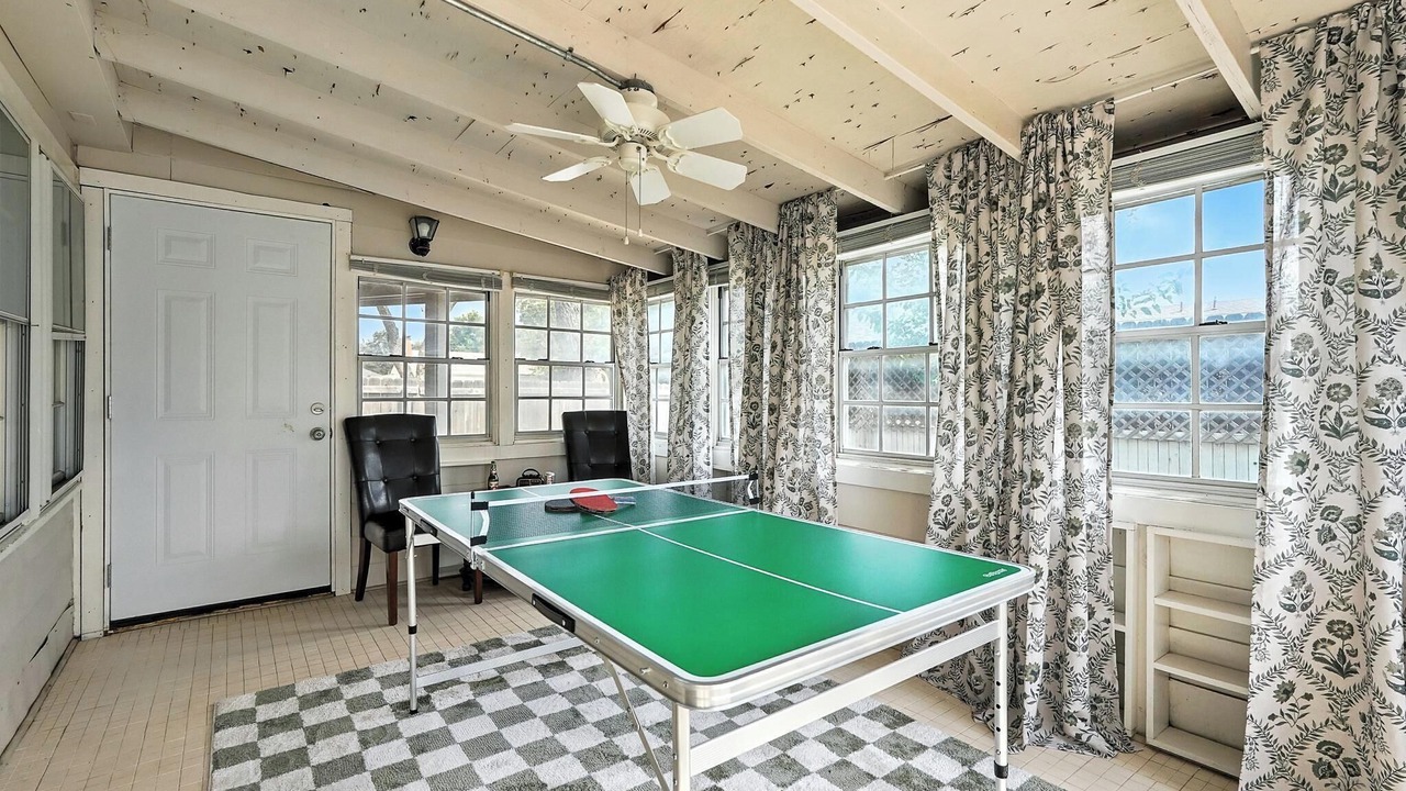 Photo of Bedroom in Sayles Blvd. Area