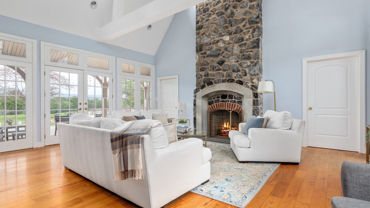 Photo of Bedroom in Luray