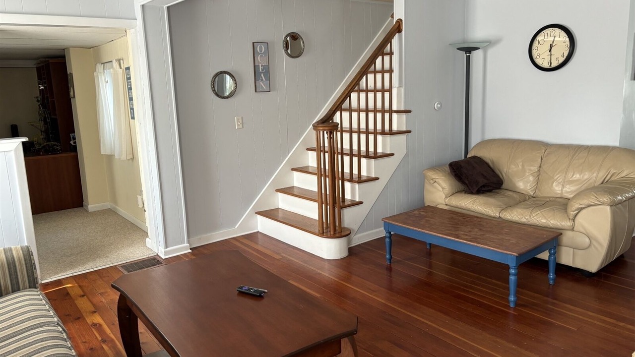 Photo of Livingroom in Camp Ellis