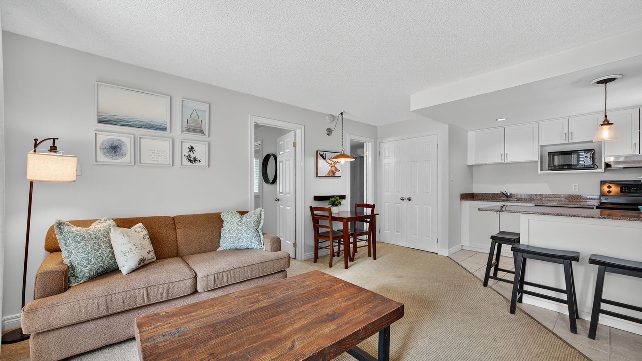 Photo of Livingroom in Craigleith