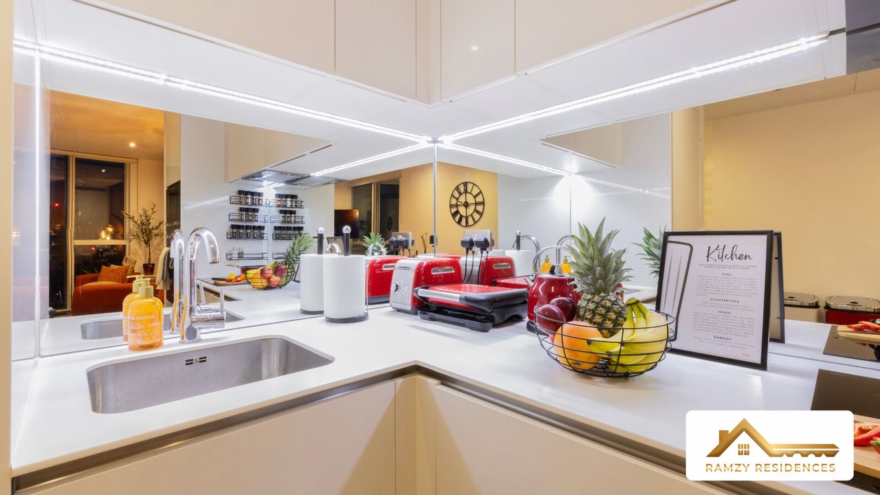 Photo of Others in Vauxhall