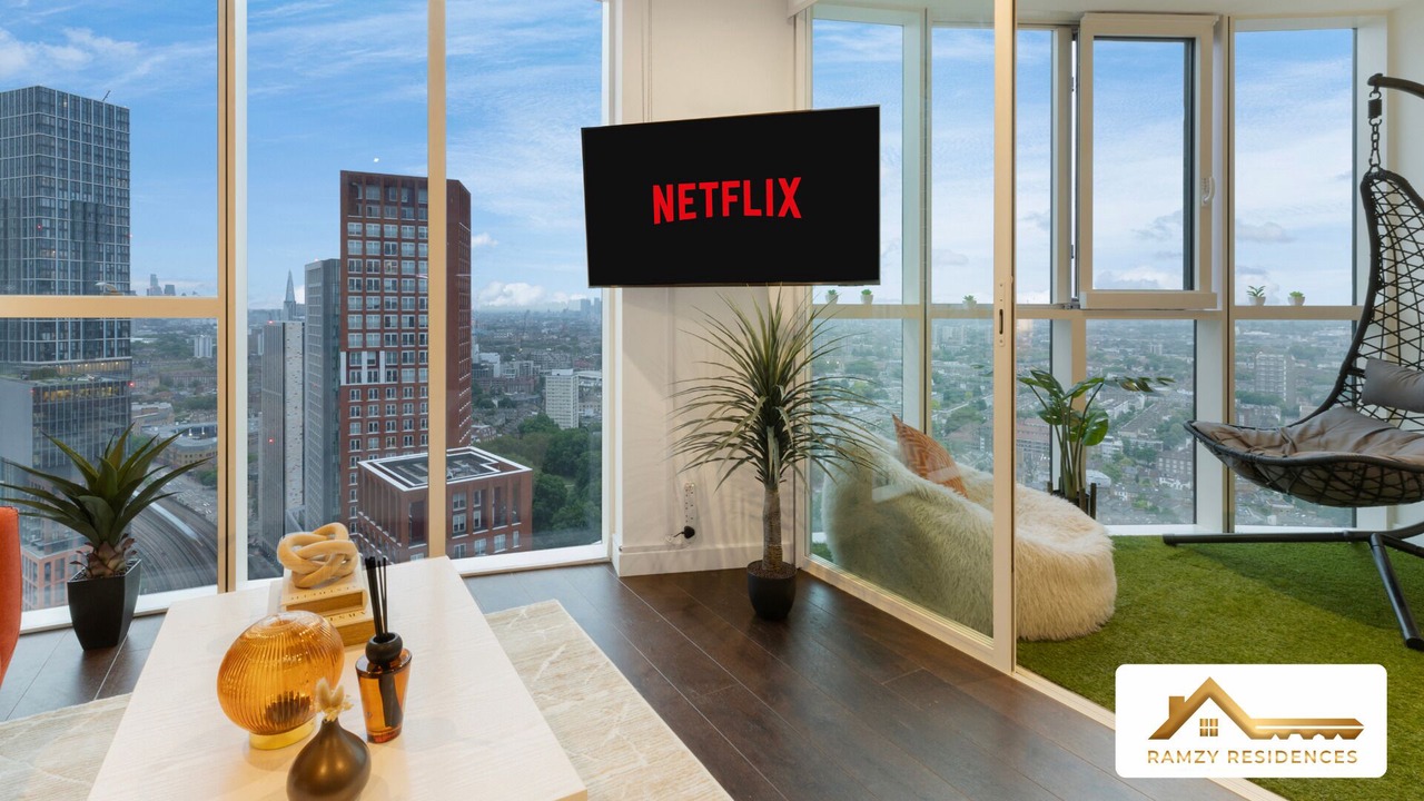 Photo of Others in Vauxhall