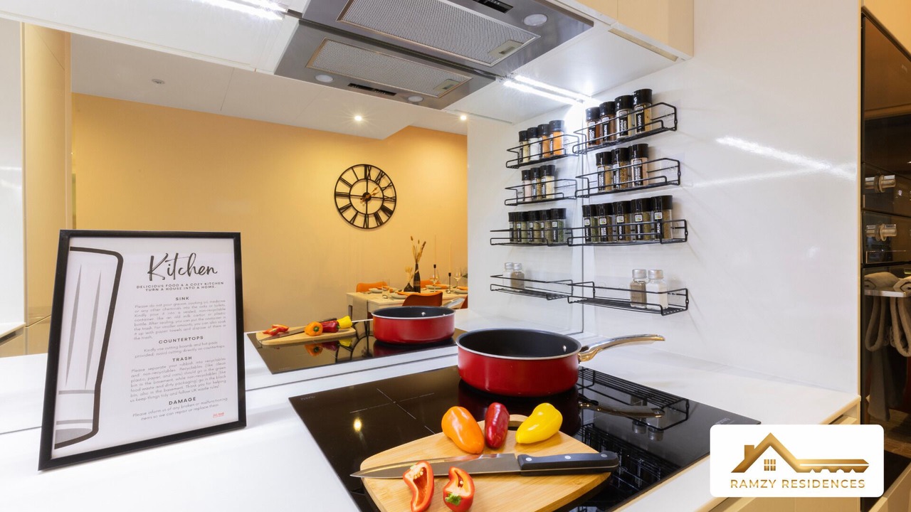 Photo of Others in Vauxhall