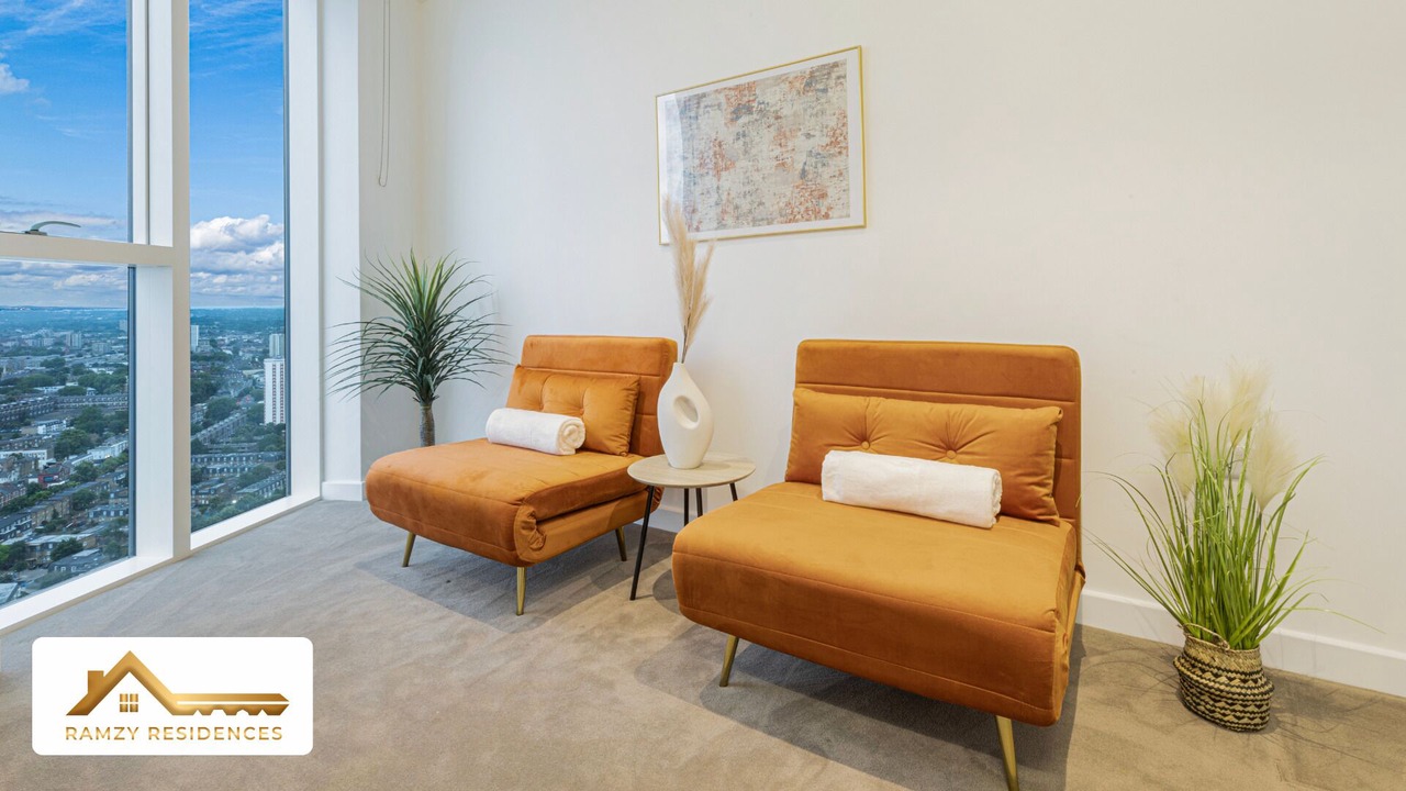 Photo of Others in Vauxhall