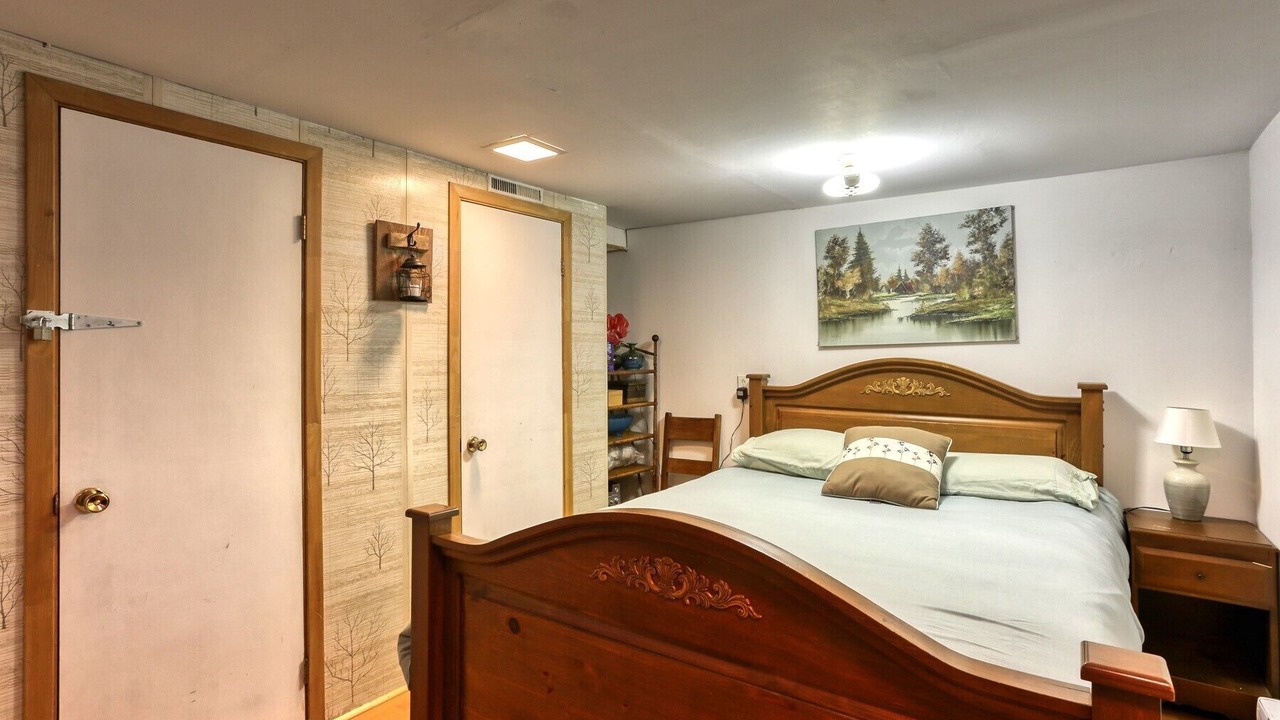 Photo of Bedroom in Saint-Alexis-des-Monts
