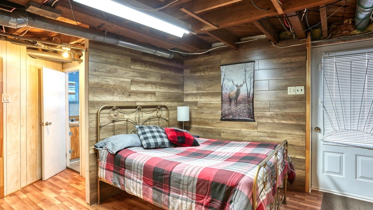 Photo of Bedroom in Saint-Alexis-des-Monts