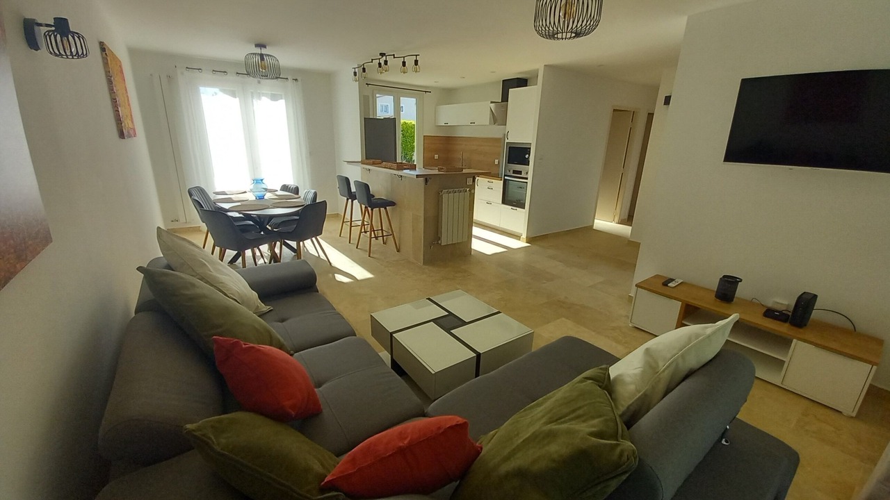 Photo of Livingroom in Saint-Paul-les-Fonts