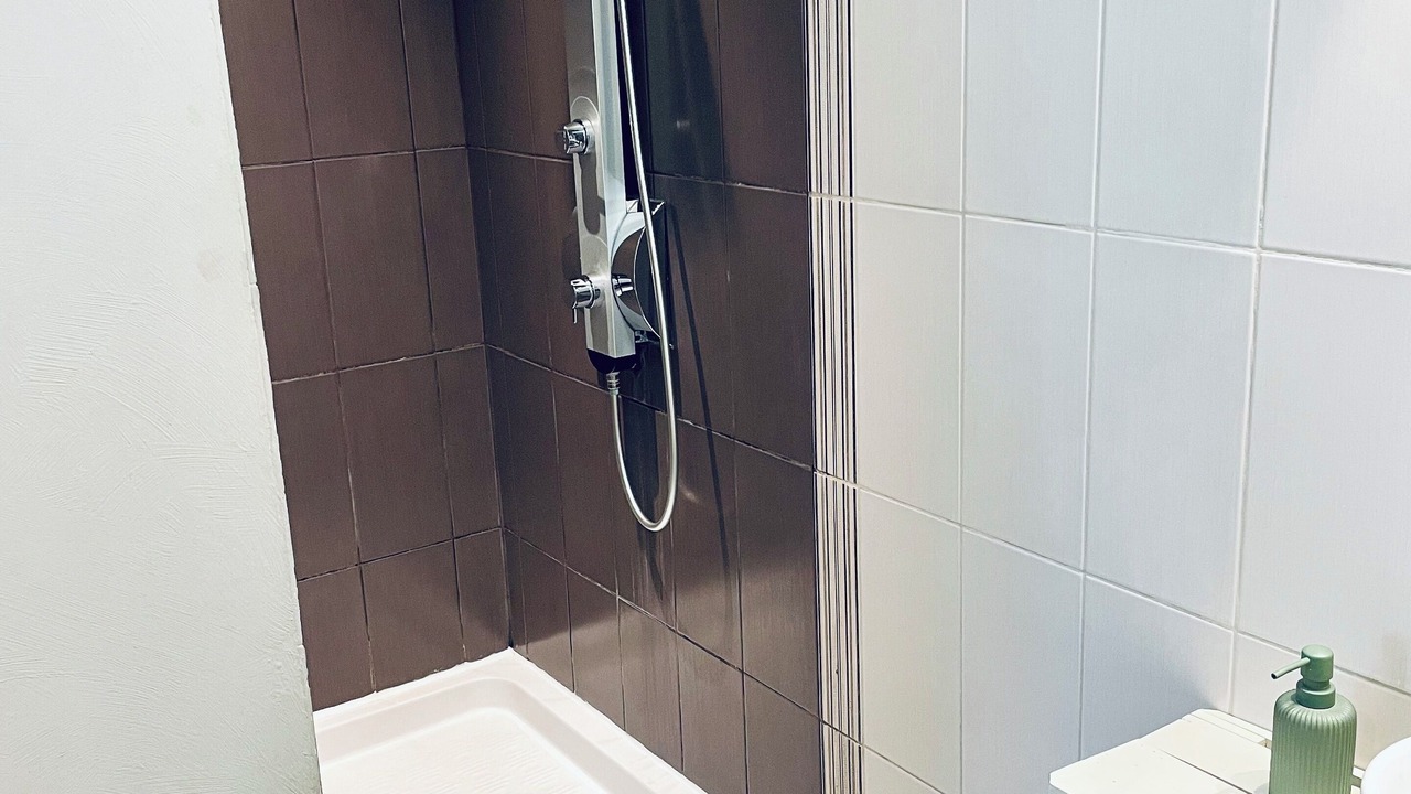 Photo of Bathroom in Croix-Caluyau