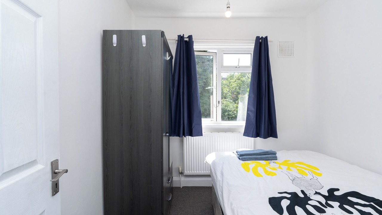 Photo of Bedroom in Southampton