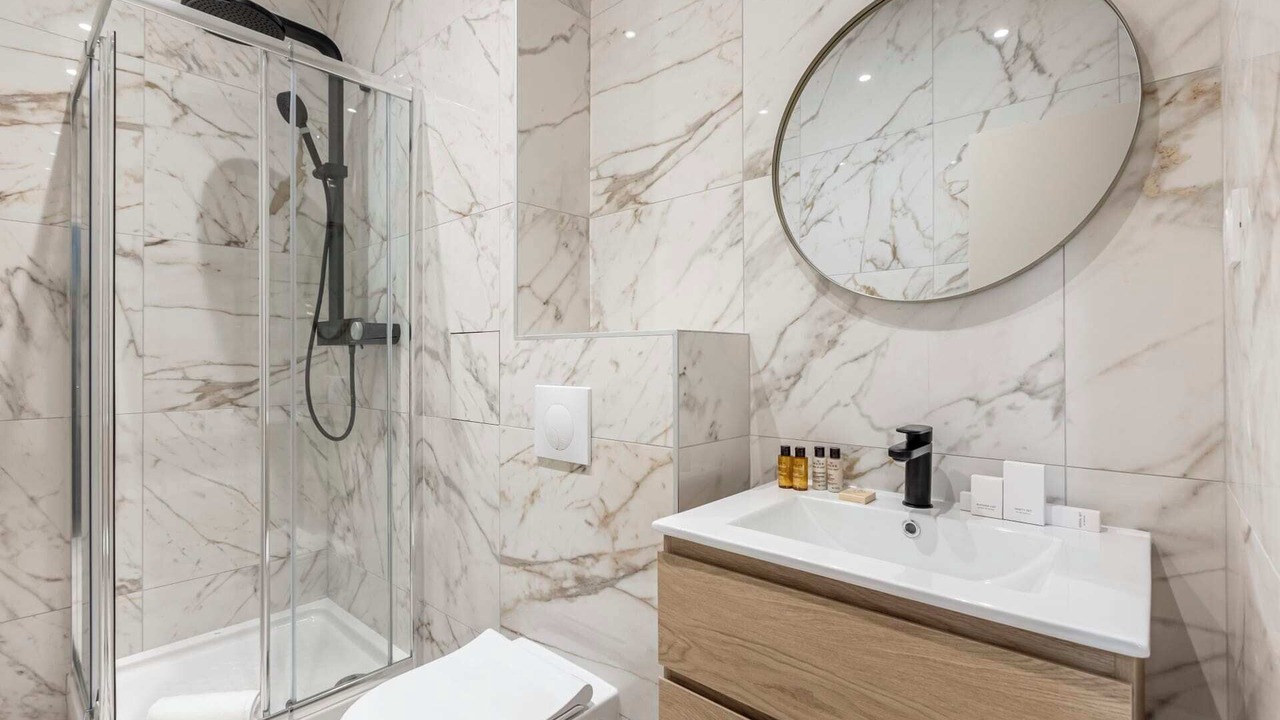 Photo of Bathroom in Quartier de la Plaine-de-Monceaux