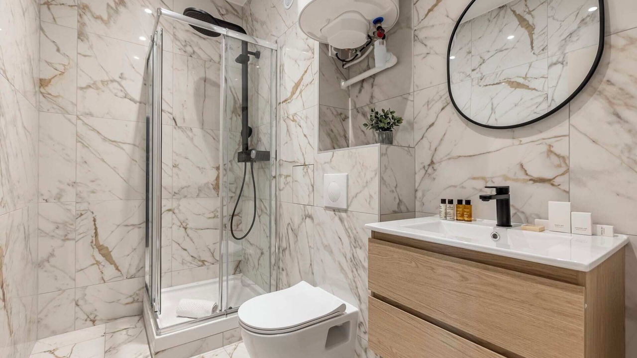 Photo of Bathroom in Quartier de la Plaine-de-Monceaux
