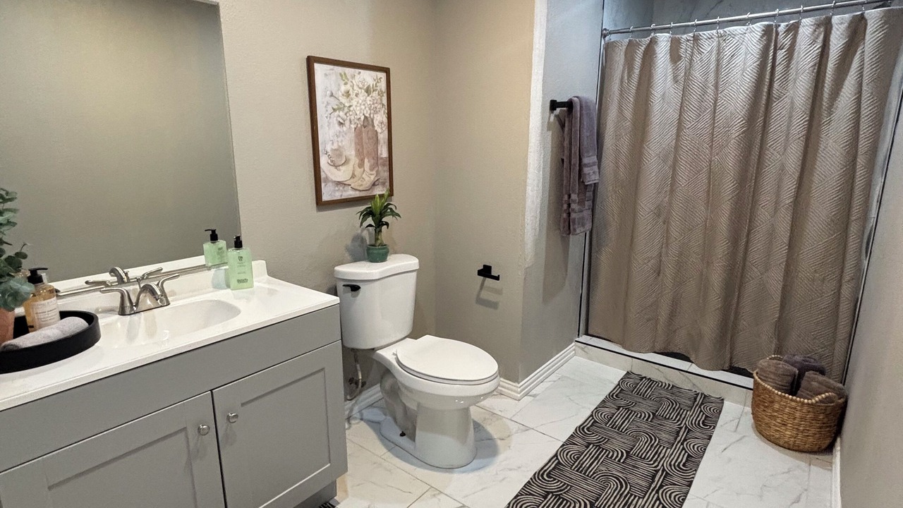 Photo of Bathroom in West Dallas