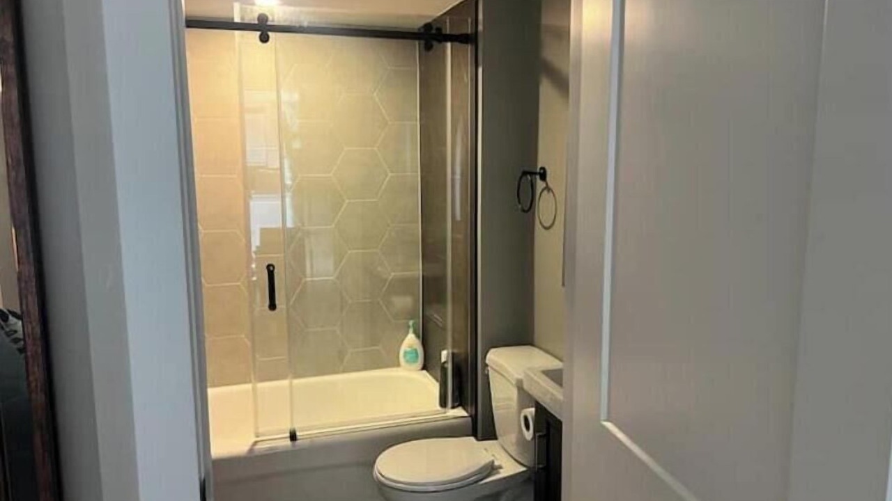 Photo of Bathroom in Glen Williams