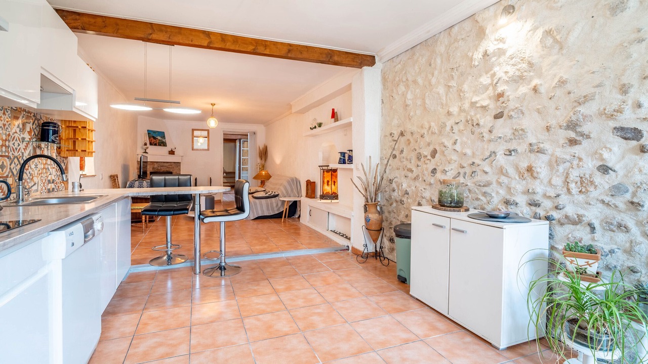 Photo of Kitchen in Cuxac-dʼAude