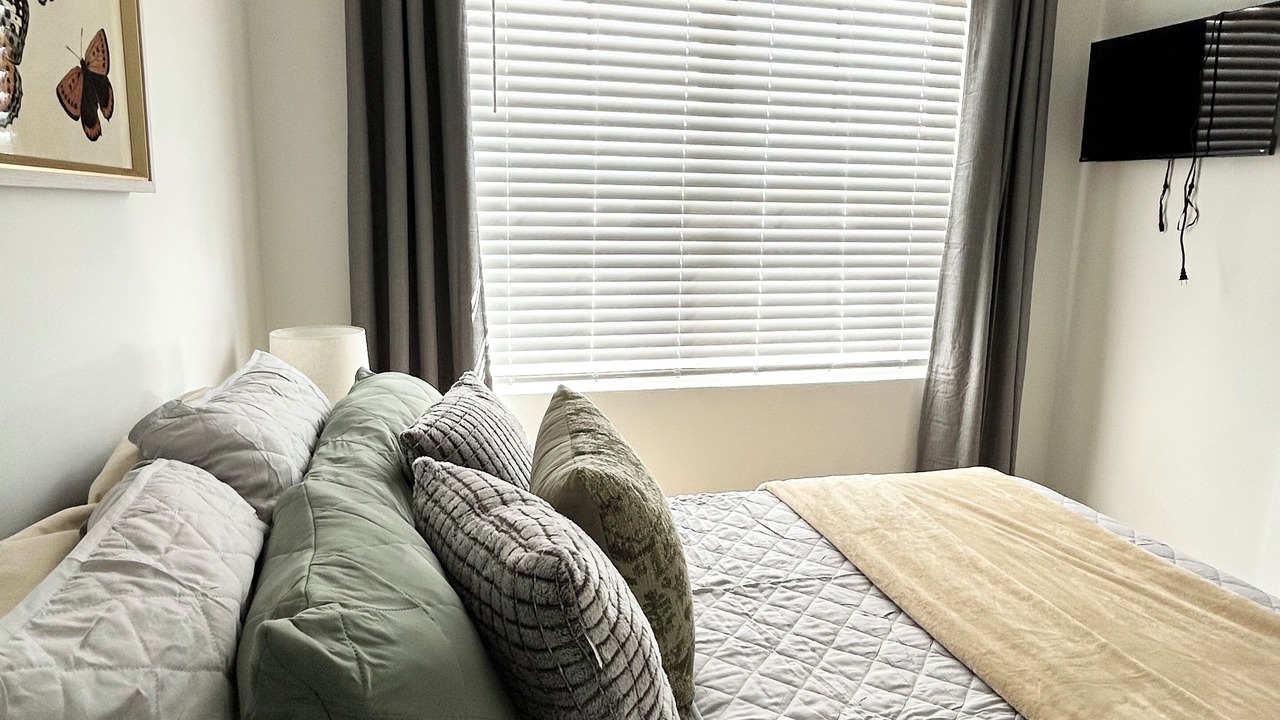 Photo of Bedroom in Normal