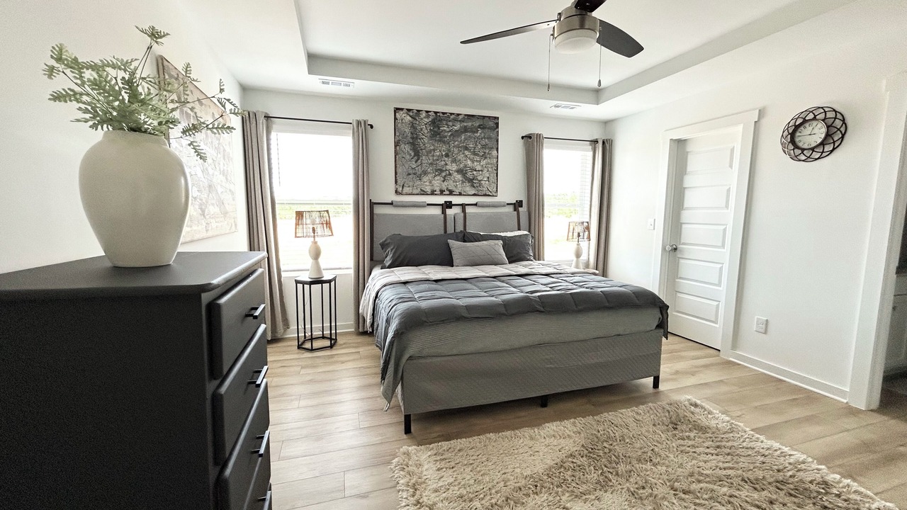 Photo of Bedroom in Normal