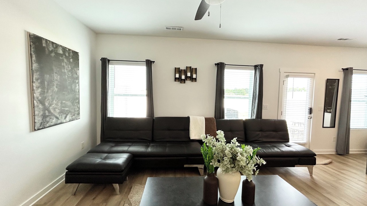 Photo of Livingroom in Normal