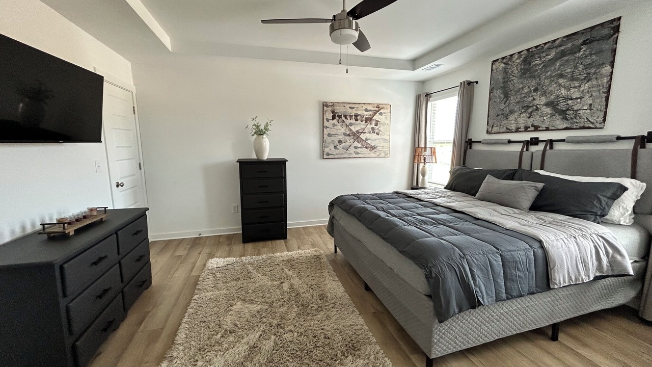 Photo of Bedroom in Normal