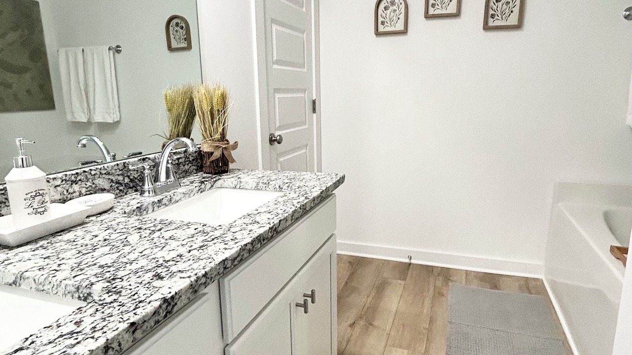 Photo of Bathroom in Normal