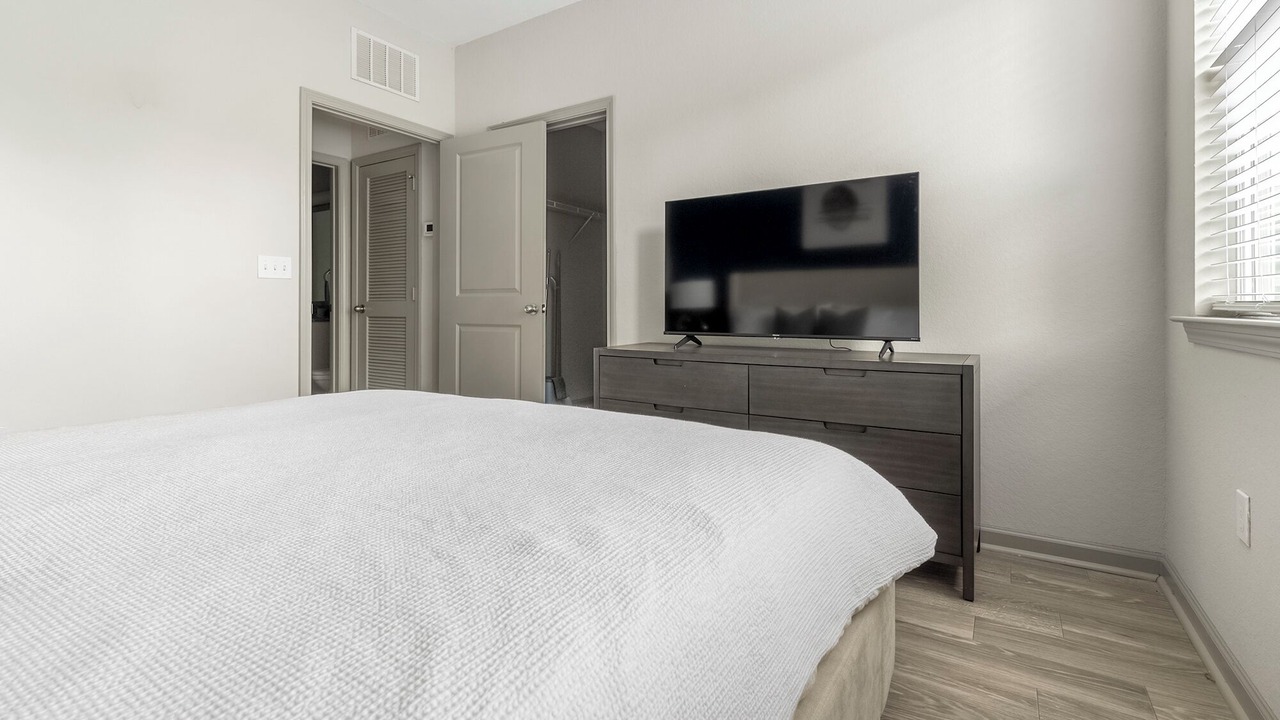 Photo of Bedroom in Paw Creek