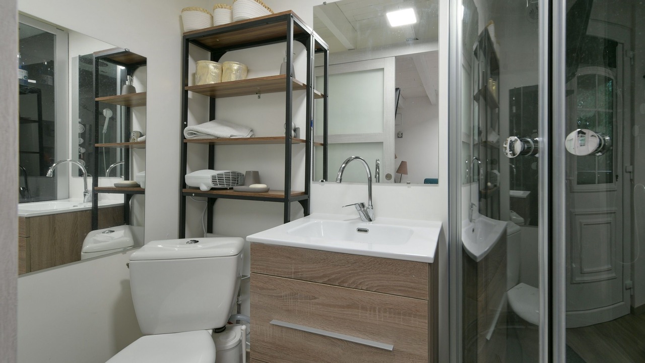 Photo of Bathroom in Boissei-la-Lande