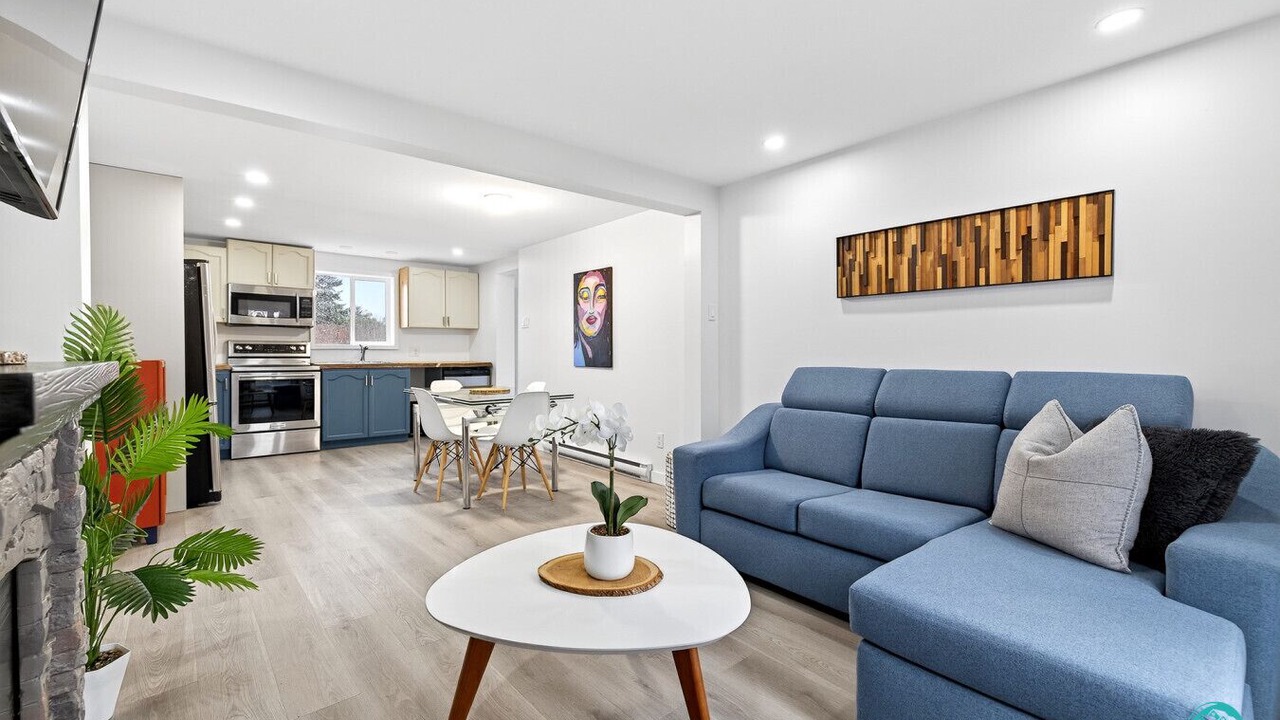 Photo of Livingroom in Templeton