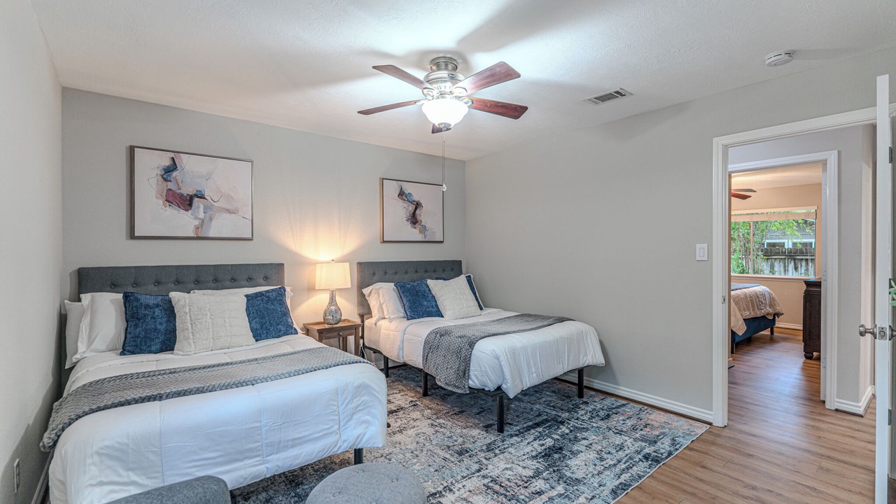 Photo of Bedroom in Panther Creek