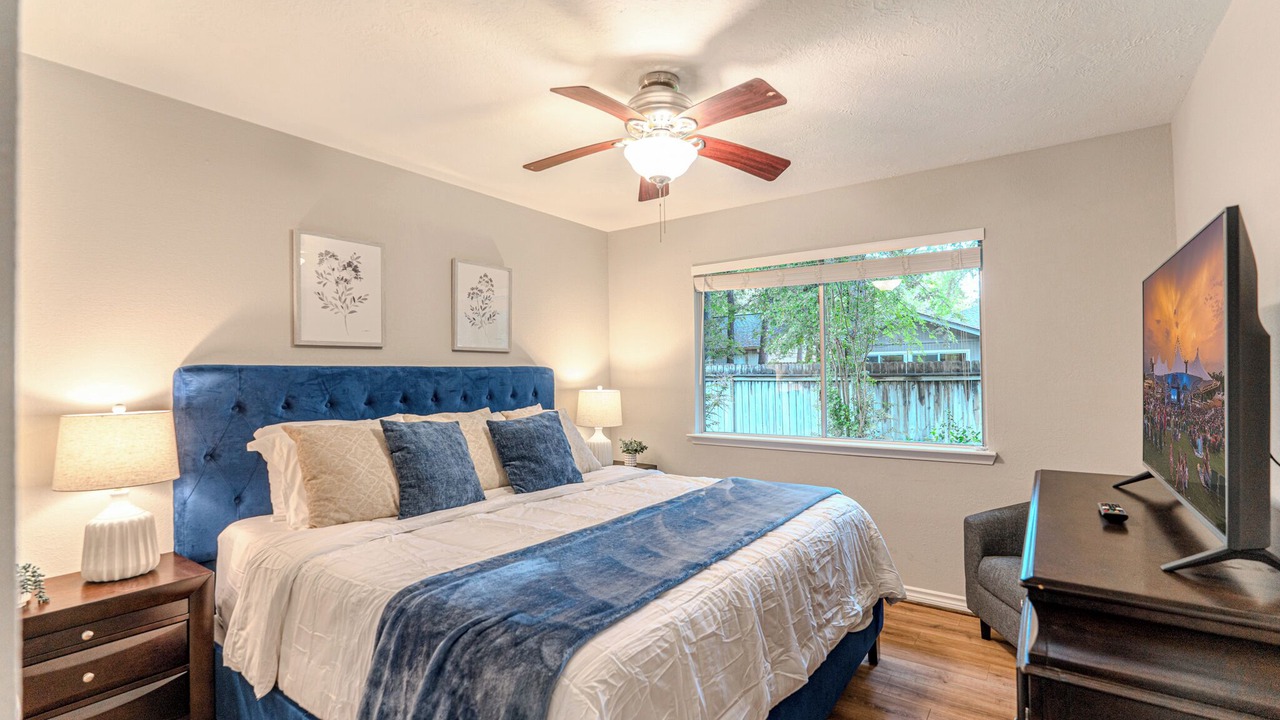 Photo of Bedroom in Panther Creek
